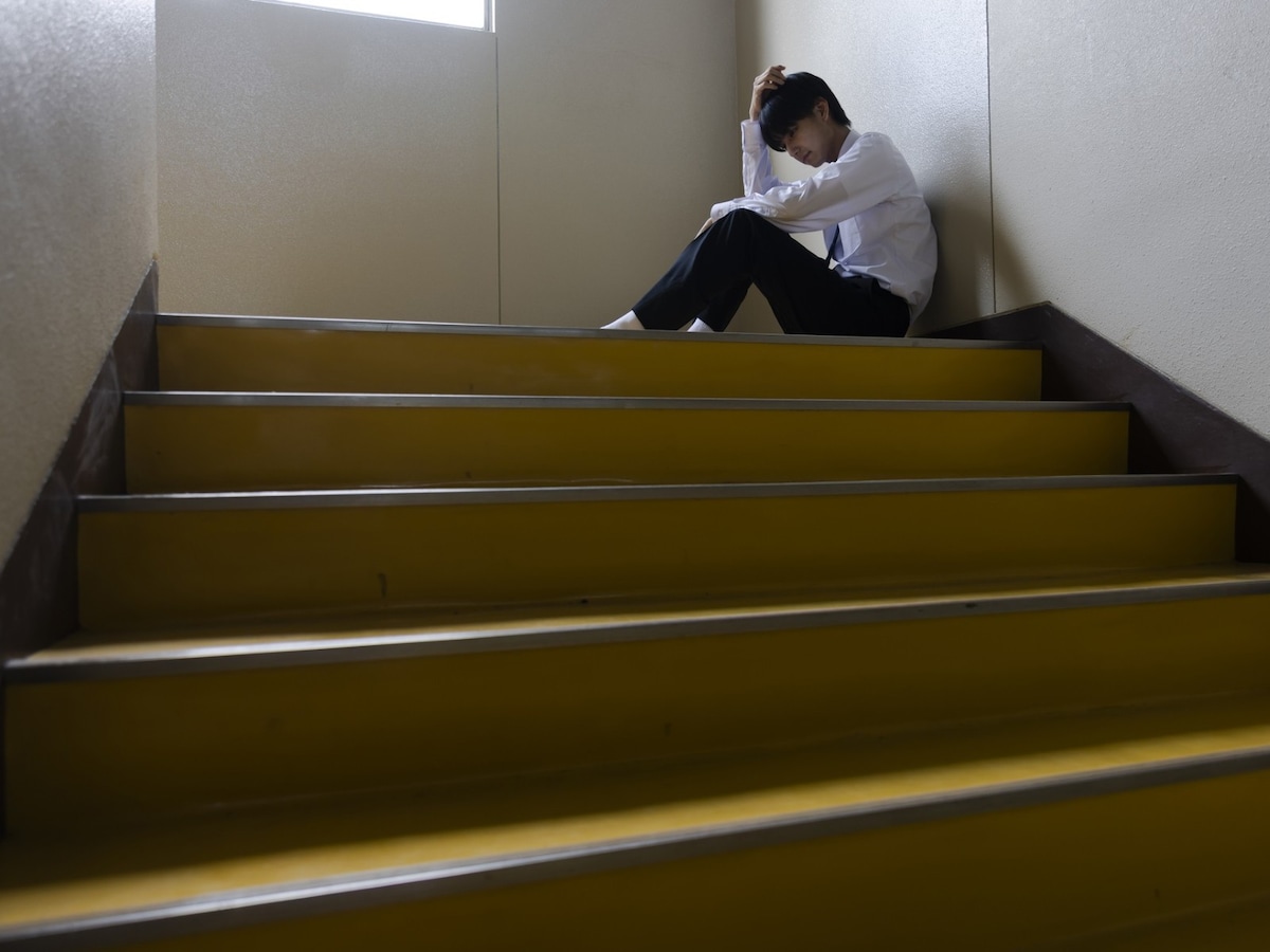 中学受験で進学校に合格した子どもが不登校に。原因はどこに？ ※サムネイル画像：PIXTA