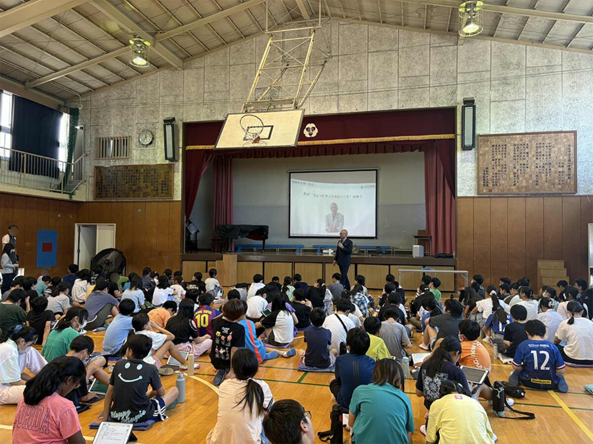 動けないのは子どもではなく、大人の方かもしれない