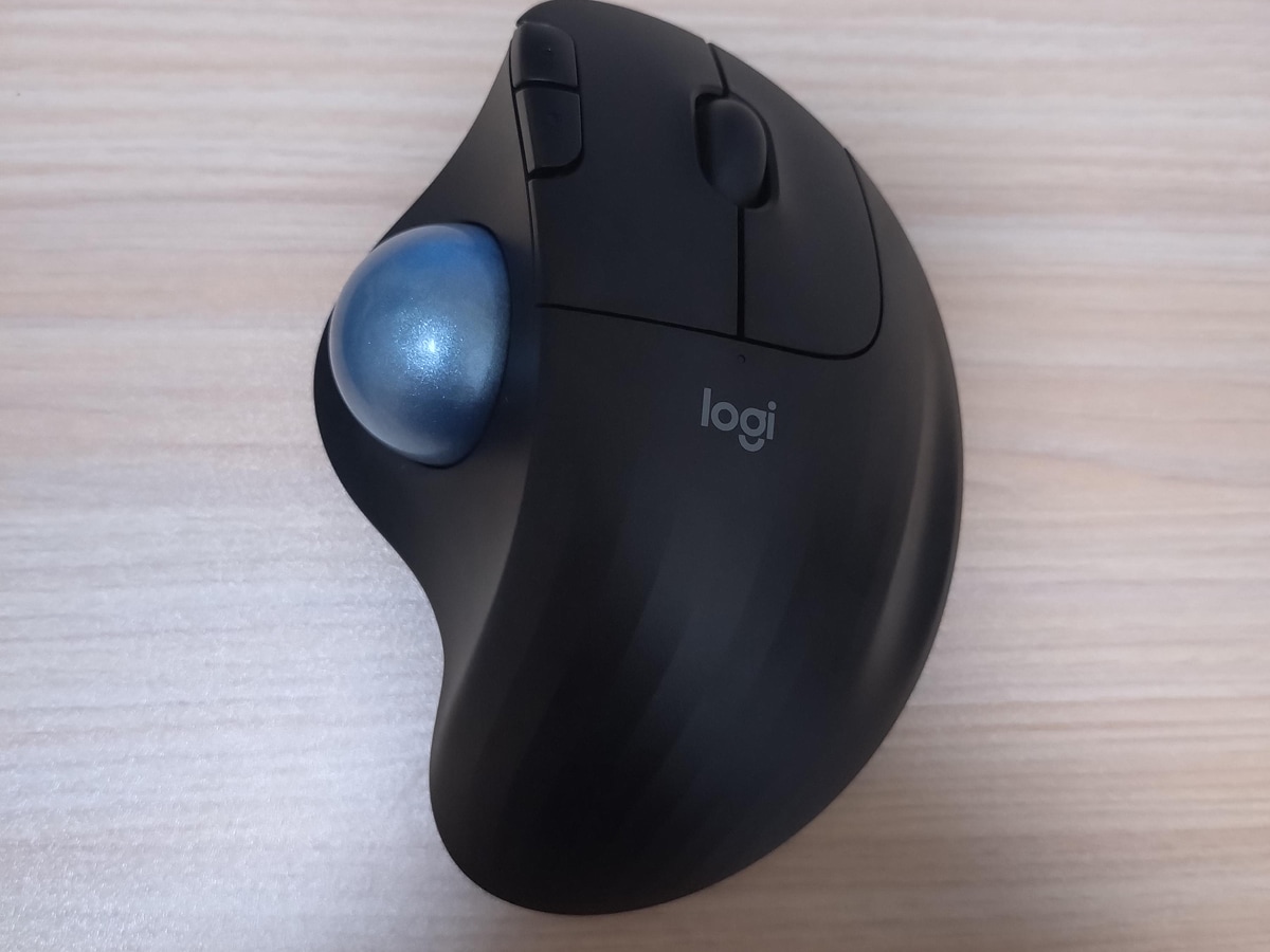 ロジクール「ワイヤレス トラックボールマウス」は長時間の作業にも最適