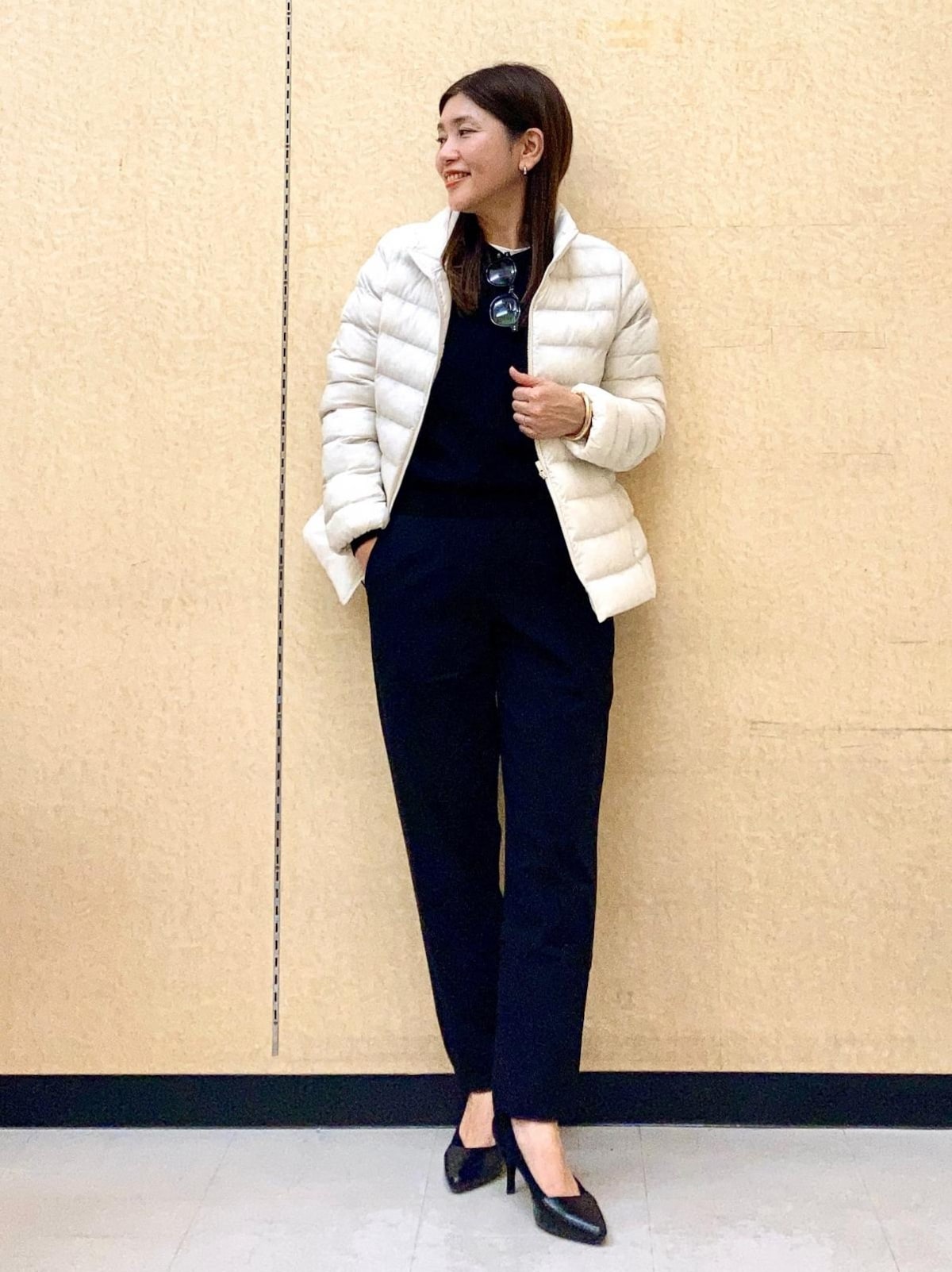 毎年新調したい、シンプルなクルーネックタイプ　出典：StyleHint