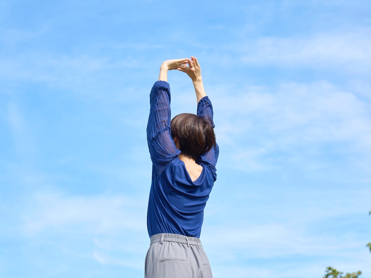 「40代になって生きやすくなる女性」の特徴とは？（画像：PIXTA）