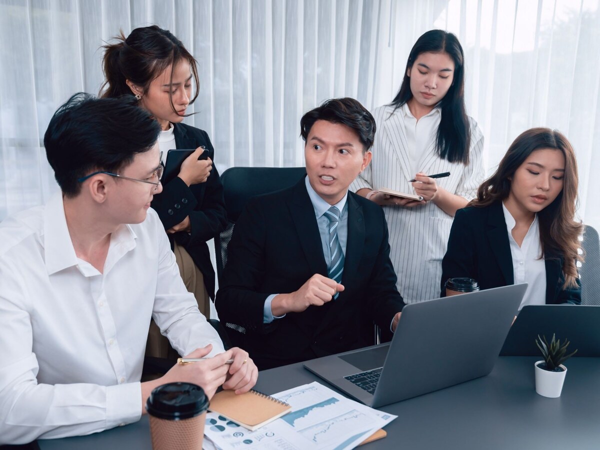 「限界まで頑張らない」「無理して我慢しない」という「いい手抜き」がある!? ※：PIXTA
