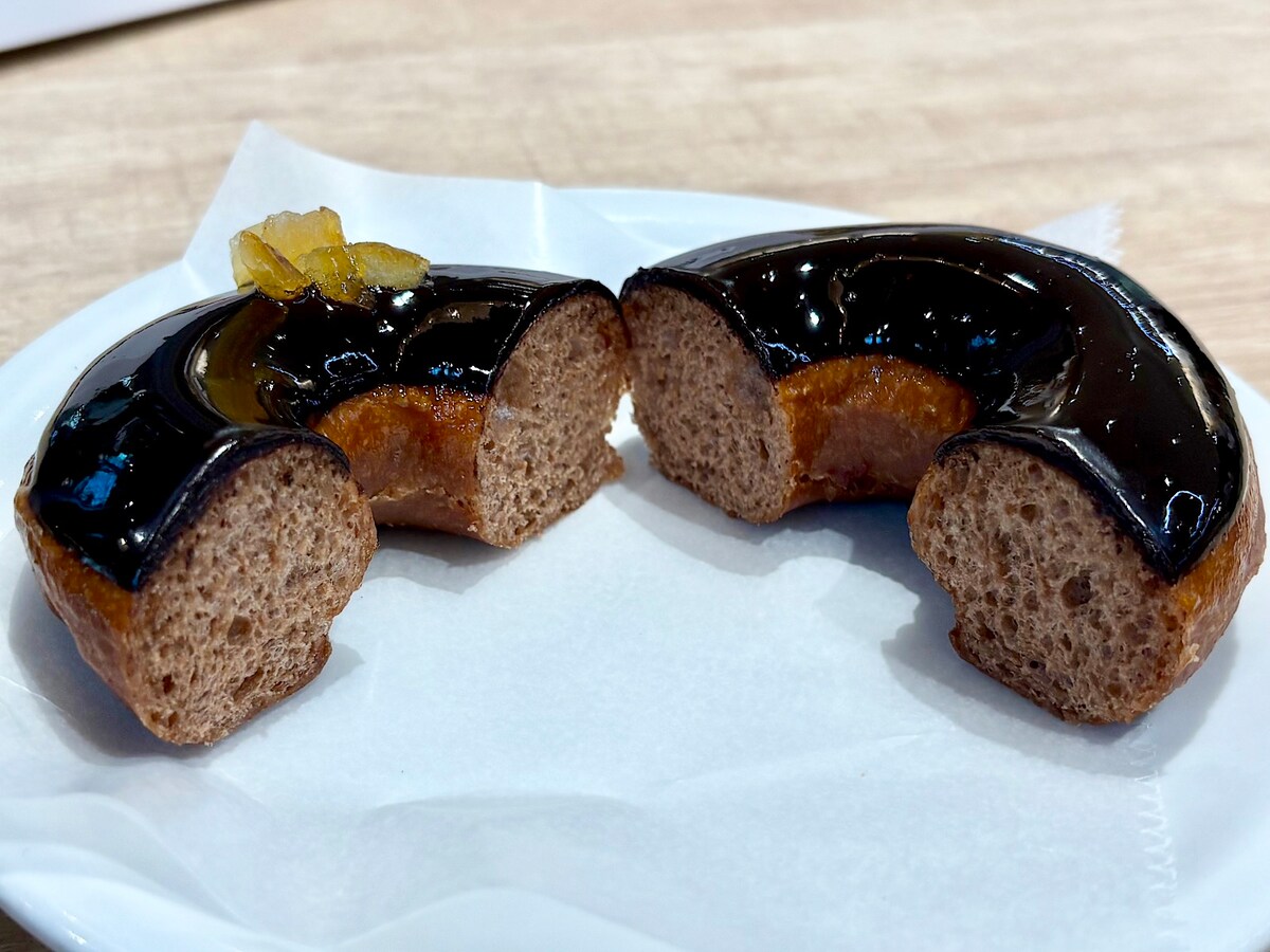 オレンジの甘酸っぱい味わいが爽やか! チョコレート×オレンジの絶妙なハーモニーを満喫できます