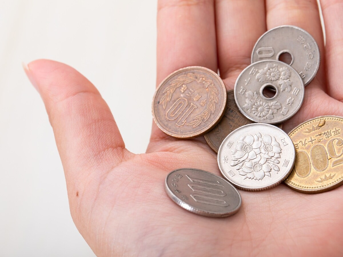 手の動きで「今のあなたのお金回り」が分かります ※画像：PIXTA