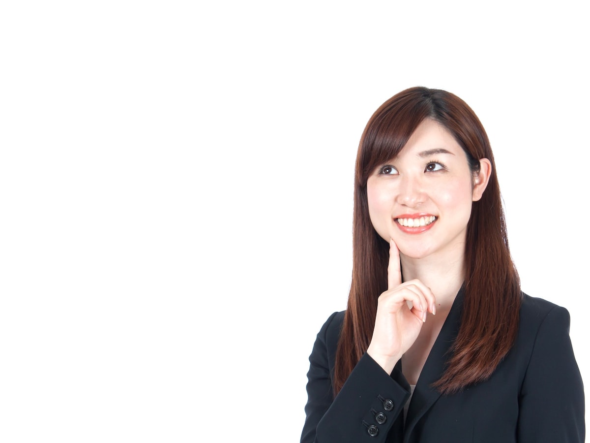 ゆうちょ銀行と高金利のネット銀行の定期預金。1000万円を預けたら1年の利息はいくら？※サムネイル画像：amanaimages