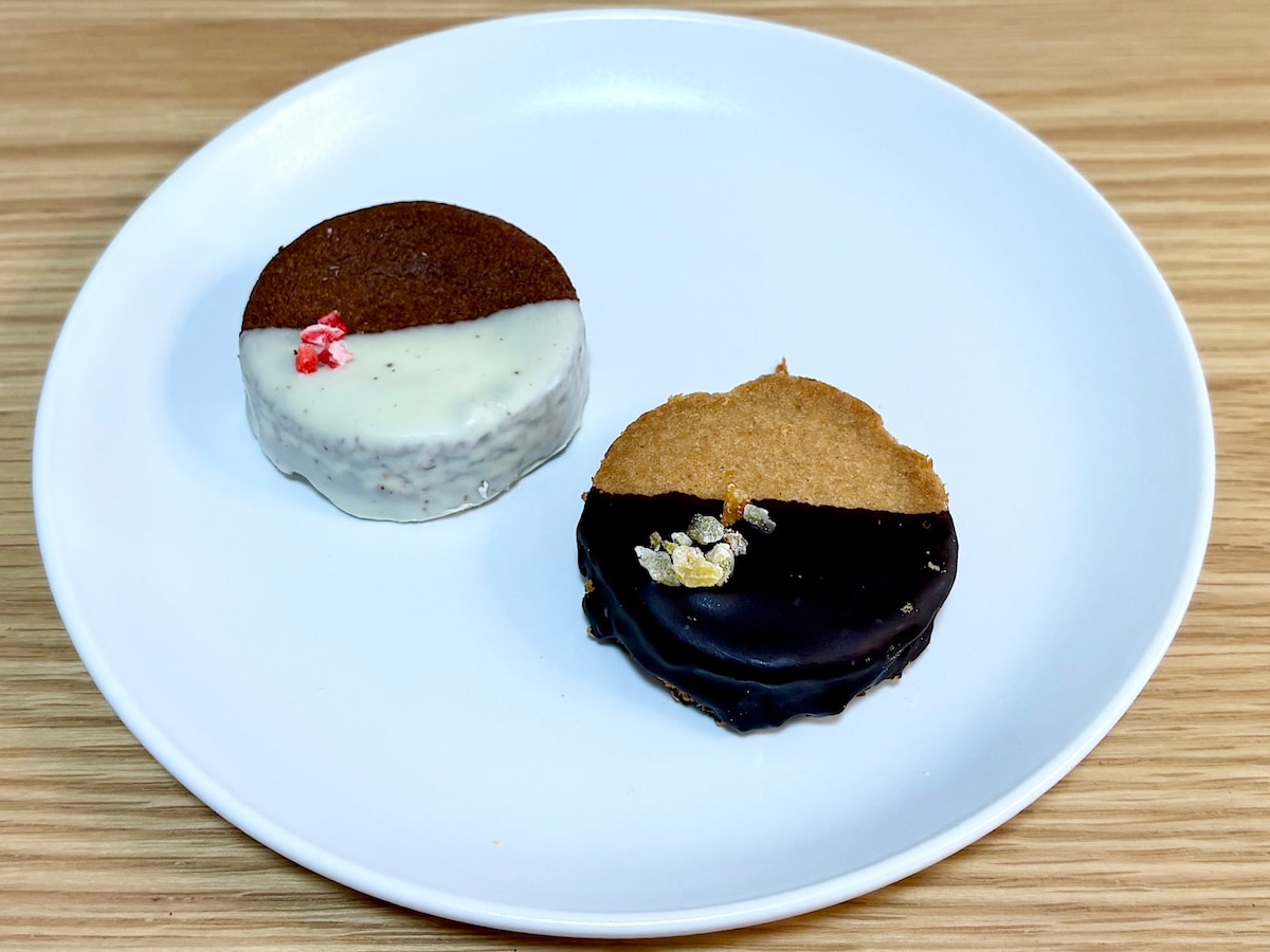 さっくり食感の生地にチョコレートの上品な甘みがマッチ。おしゃれでかわいらしいビジュアルも◎です 