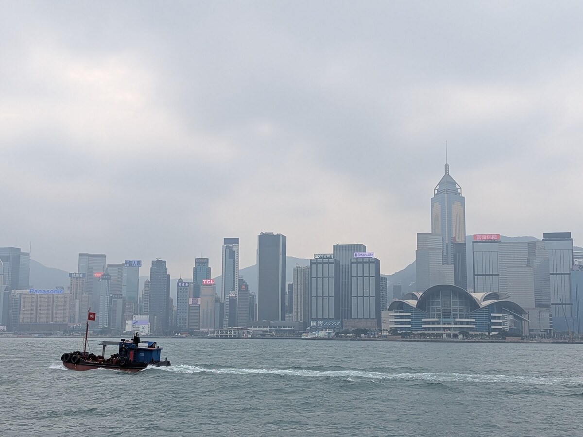 香港
