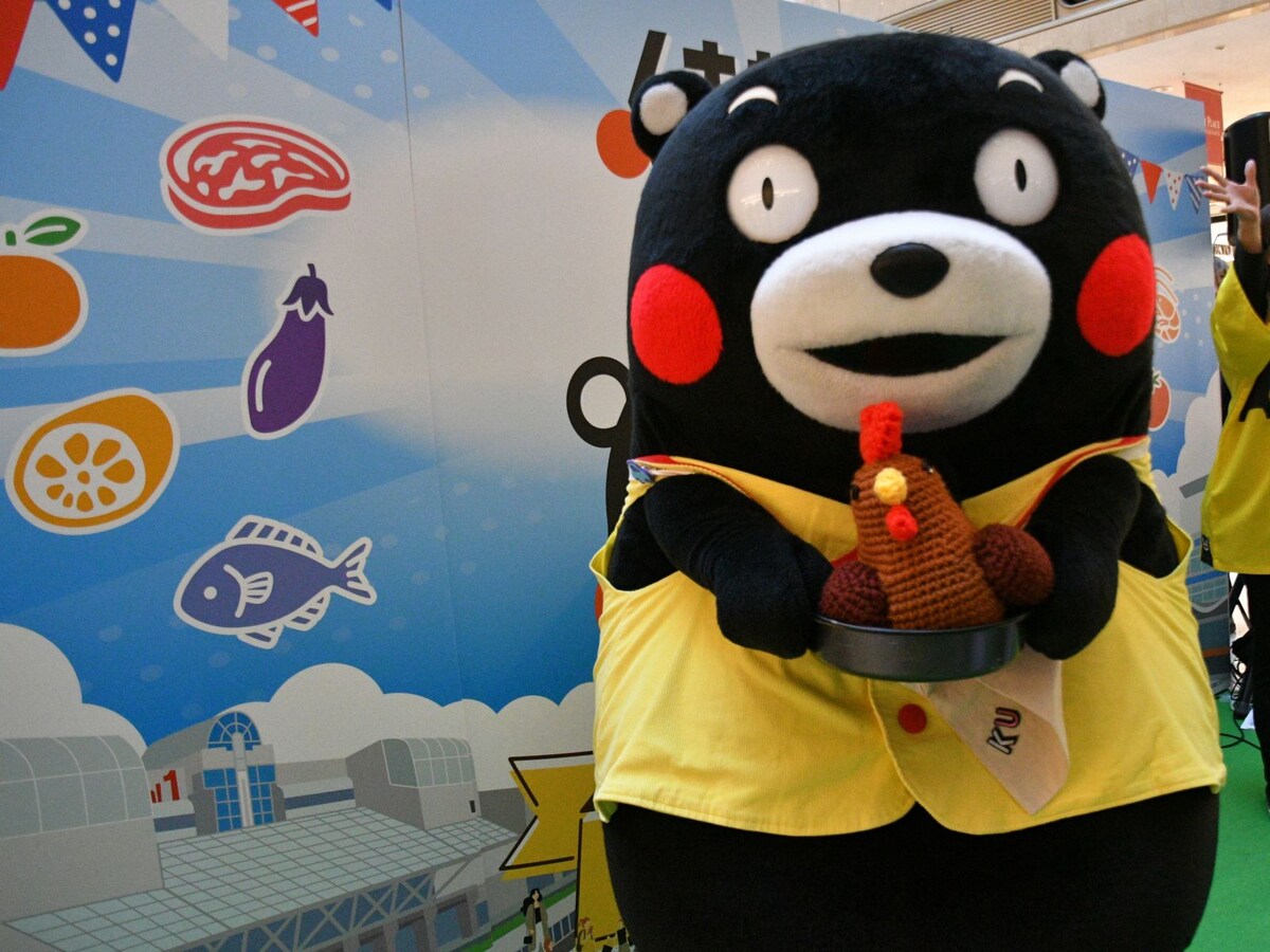 「おいしそうだモン」「た、たすけて～」＝1月22日、東京都大田区