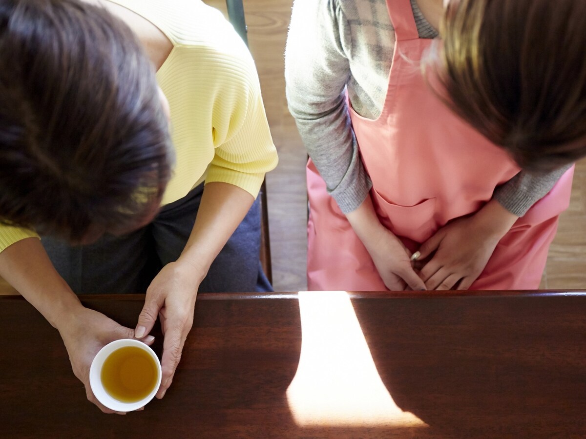 親からの要求がどんどんエスカレートして困っています…… ※画像：PIXTA