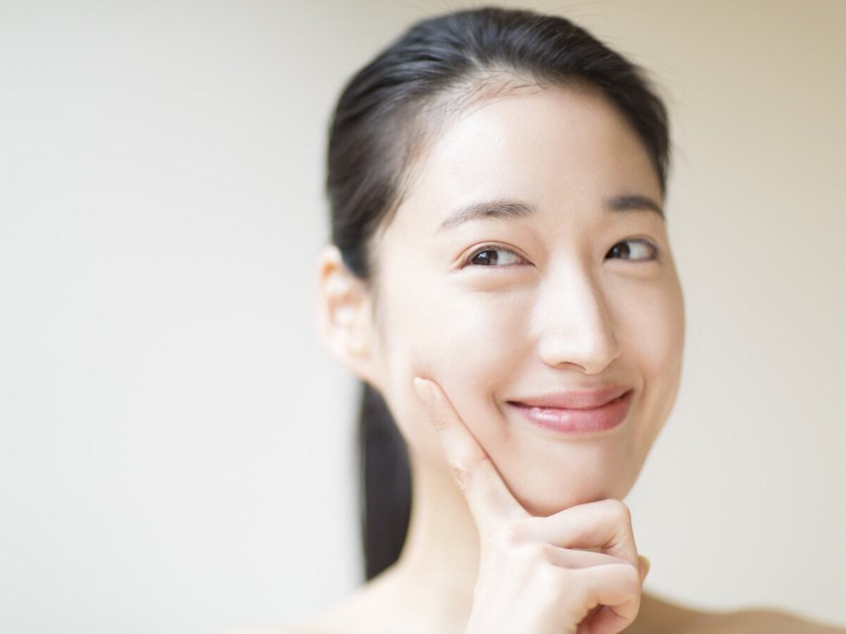 個人向け国債固定5年とネット定期預金に200万円預けたときの満期時の利息の違いは？※サムネイル画像：amanaimages