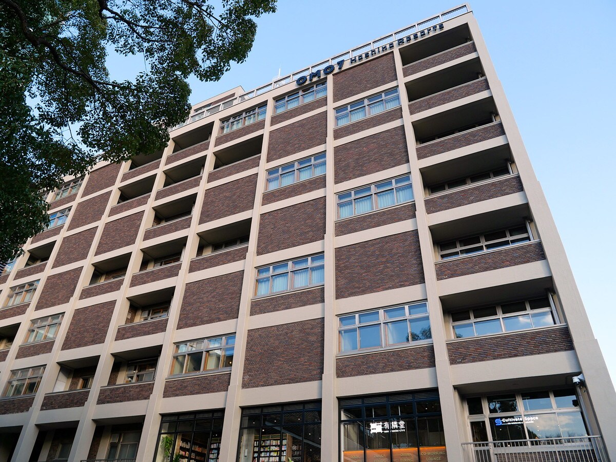旧横浜市庁舎行政棟の建物を再利用した「ザ レガシー」