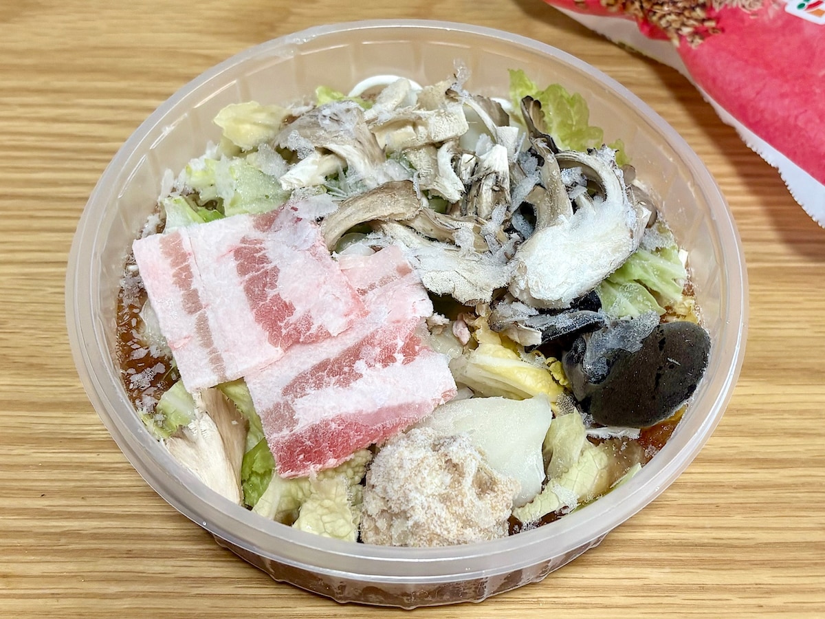 麻辣湯専門店「七宝麻辣湯」が監修！ 冷凍保存タイプの麻辣湯です 