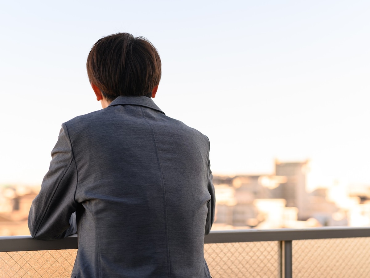 周りの人は「まだ余裕がある」と言うけれど…… ※画像：PIXTA