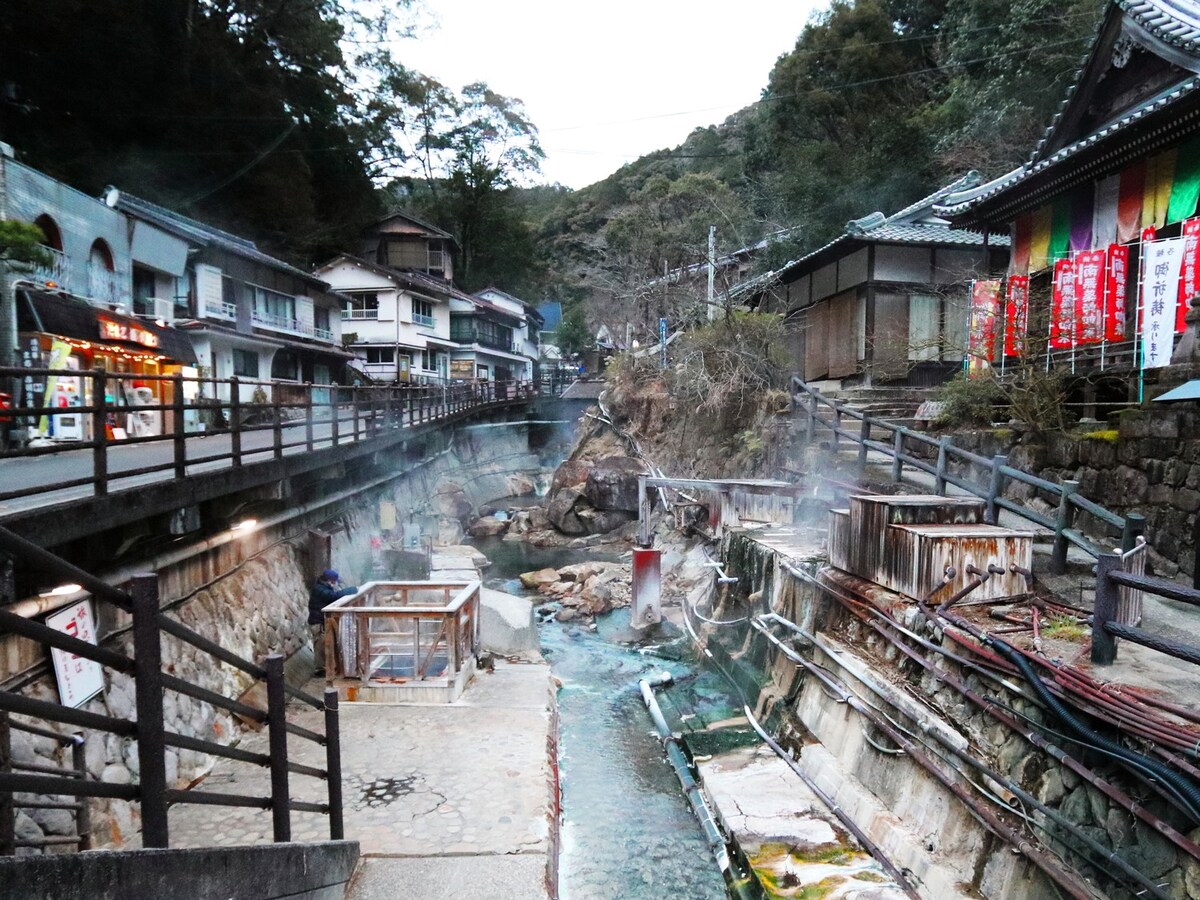 湯の峰温泉