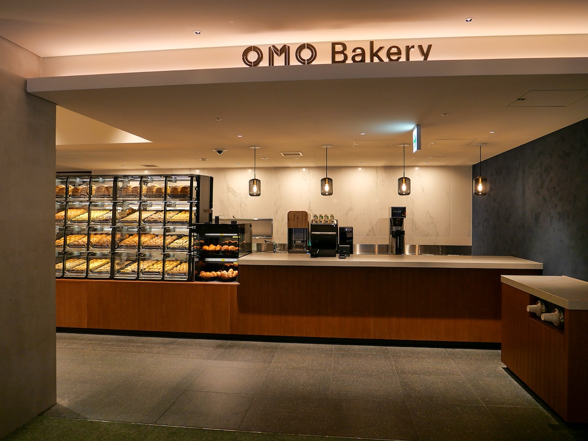 OMO7横浜 by 星野リゾート 2階にある「OMOベーカリー」(筆者撮影)