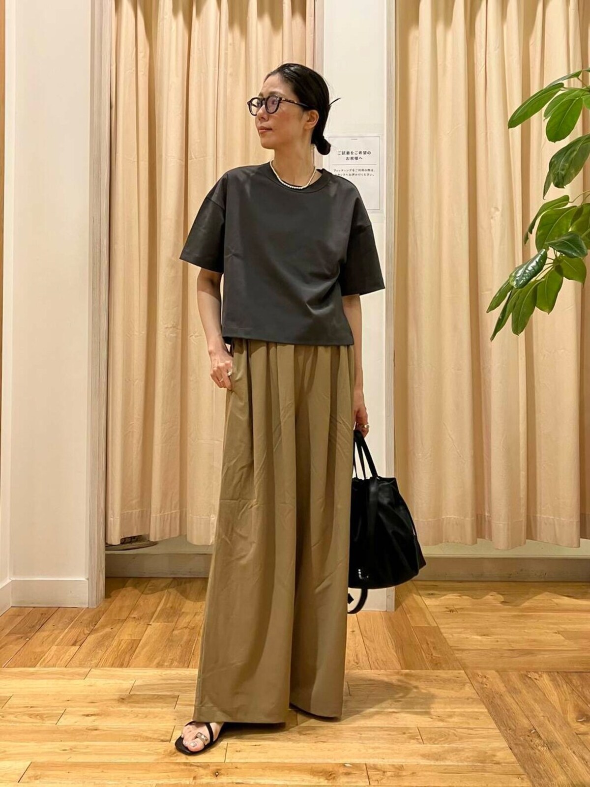 【OKコーデ】Tシャツなら速乾性のあるものを選んで　出典：WEAR
