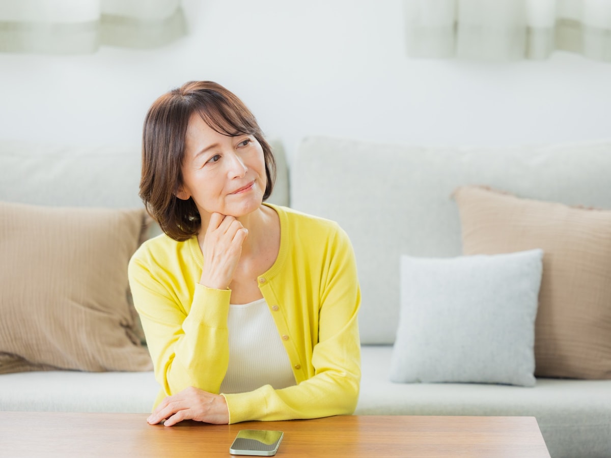 将来の老後資金が不安に（画像：PIXTA）