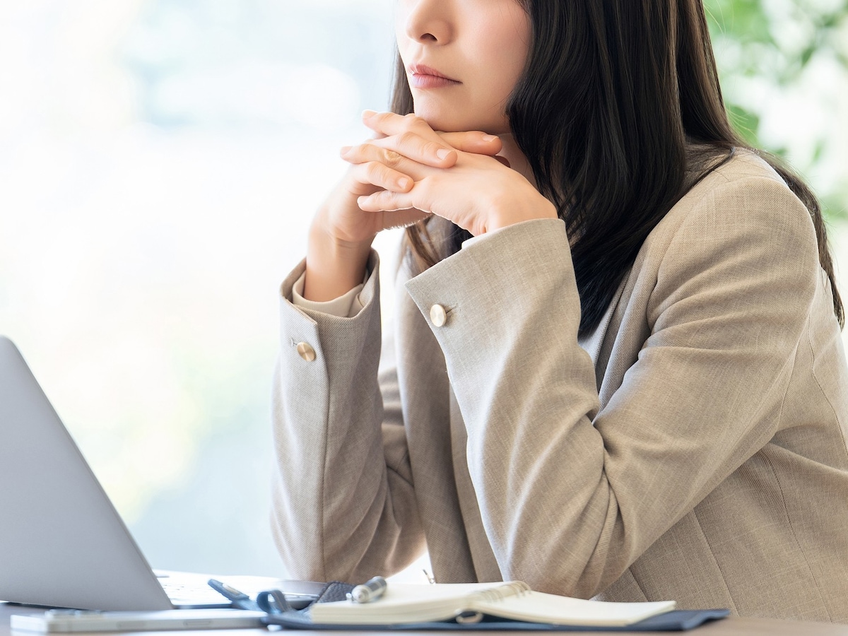 女性