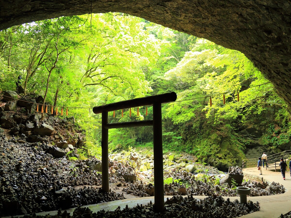 天安河原