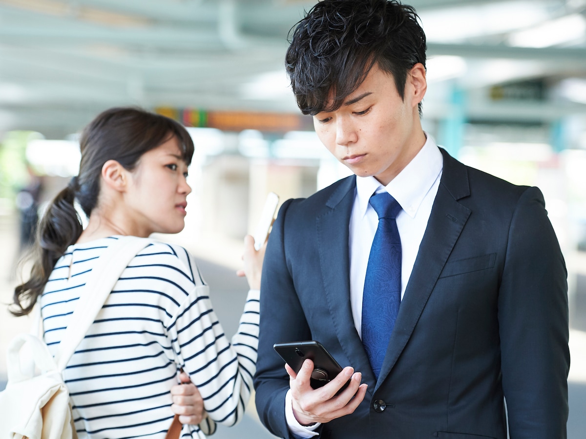 日本人の「避ける」技術は世界一!? 驚きの回避スキルを分析　※画像：PIXTA