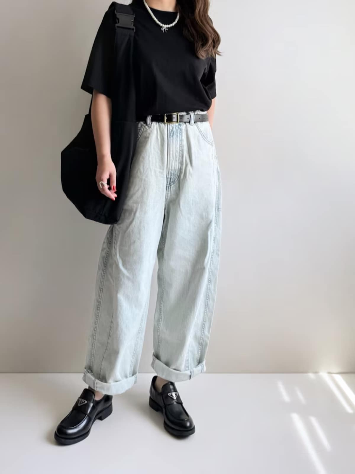 袖が長めなところが大人っぽく着られるポイント　出典：WEAR
