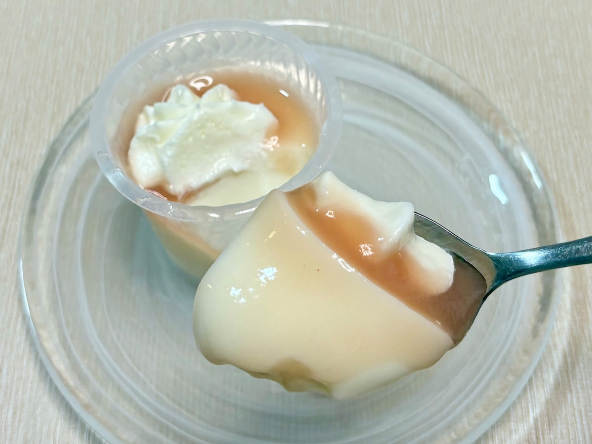 白桃の濃厚な甘み×ミルキーな杏仁豆腐が絶品！ 