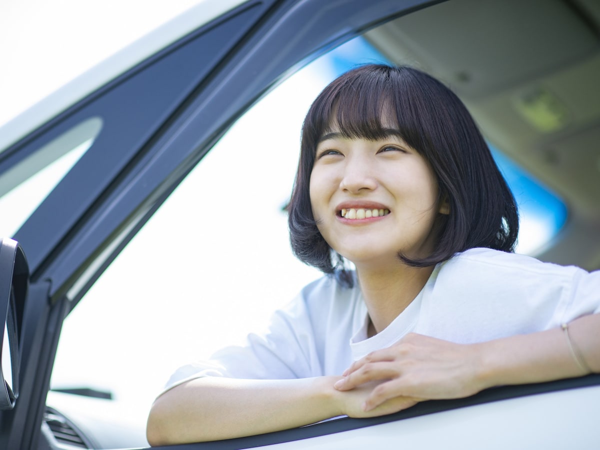 一生貧乏は「寄り道」をするのが好き※サムネイル画像：amanaimages