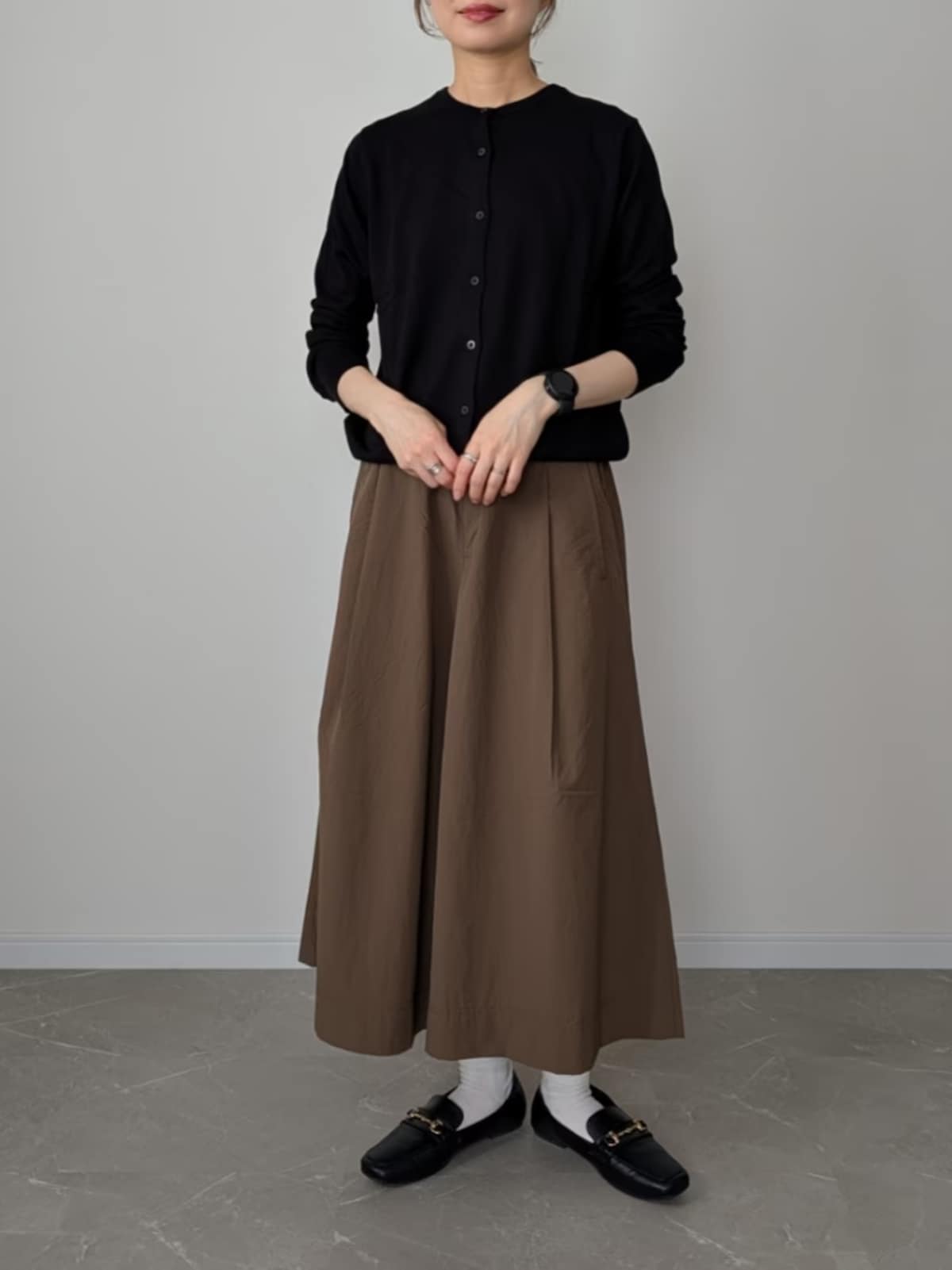 クロップド丈でカジュアルにはけるナイロンキュロット　出典：WEAR