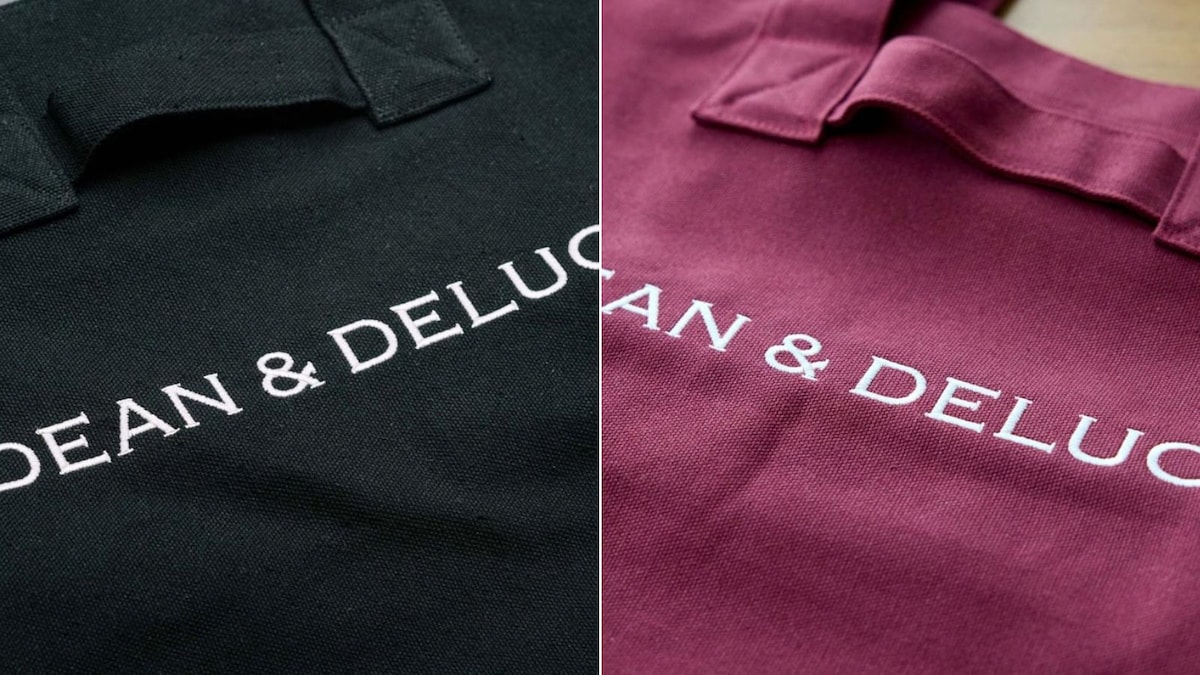 「ワイングロサリーバッグ」のブラック（左）とワインレッド（画像出典：DEAN & DELUCA）