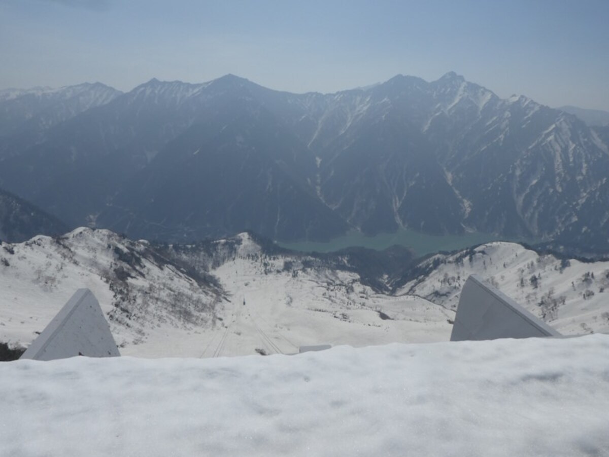 大観峰からの眺め（1）／後立山連峰と黒部湖