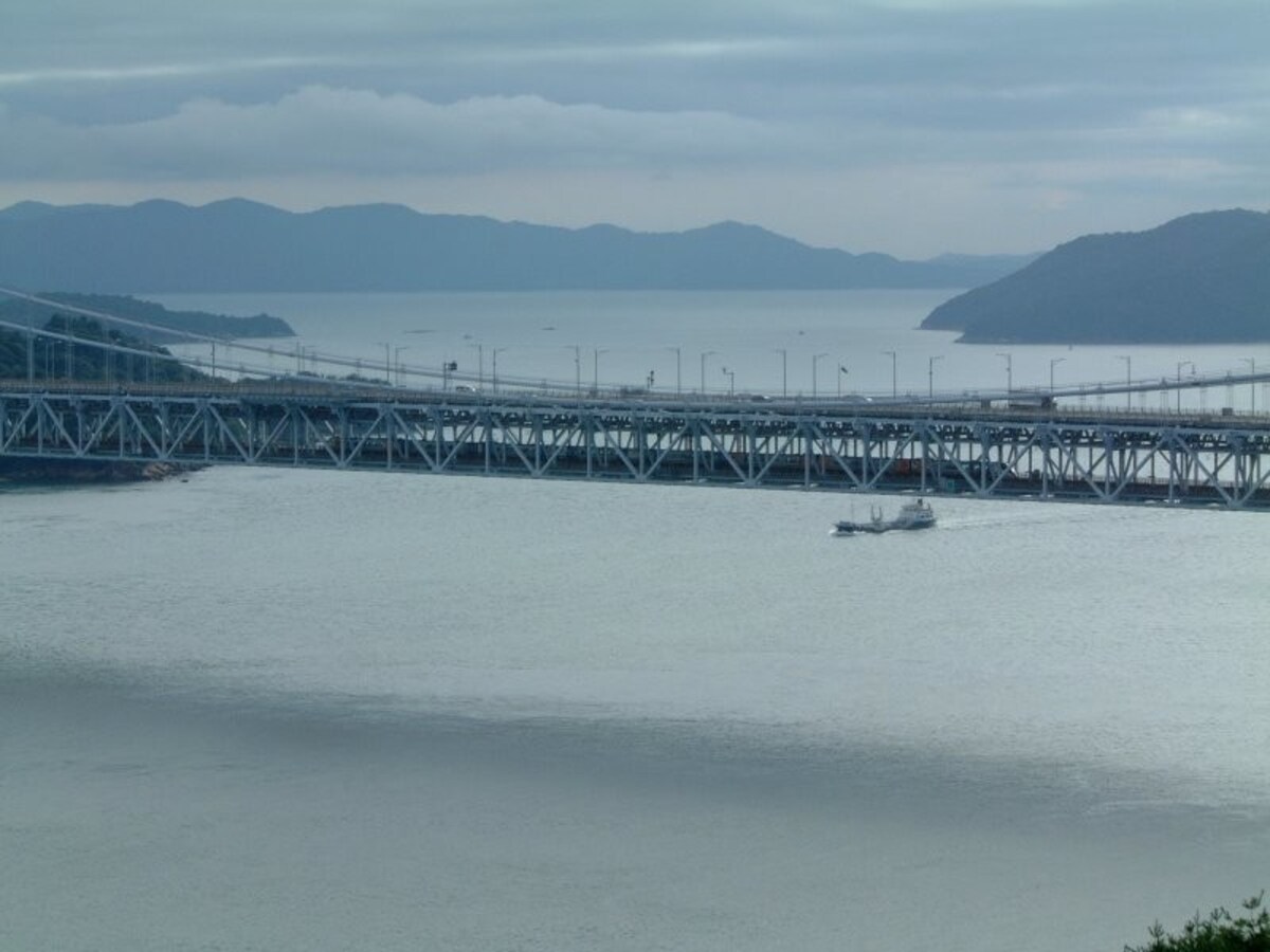 下津井瀬戸大橋（1）／鷲羽山展望台より