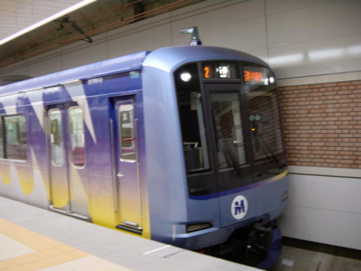 みなとみらい線開業時に登場した車両（2004年1月10日撮影）