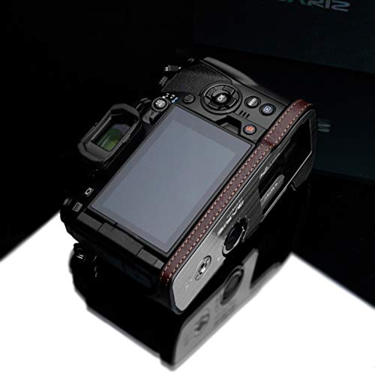  GARIZ OLYMPUS OM-D E-M1 Mark III 用 本革カメラケース XS-CHEM1IIIBR ブラウン画像13 