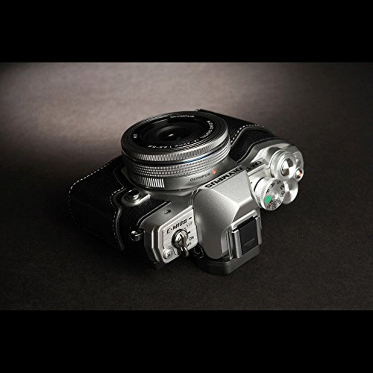  TP Original OLYMPUS OM-D E-M10 Mark III 用 ボディーハーフケース ブラック画像6 