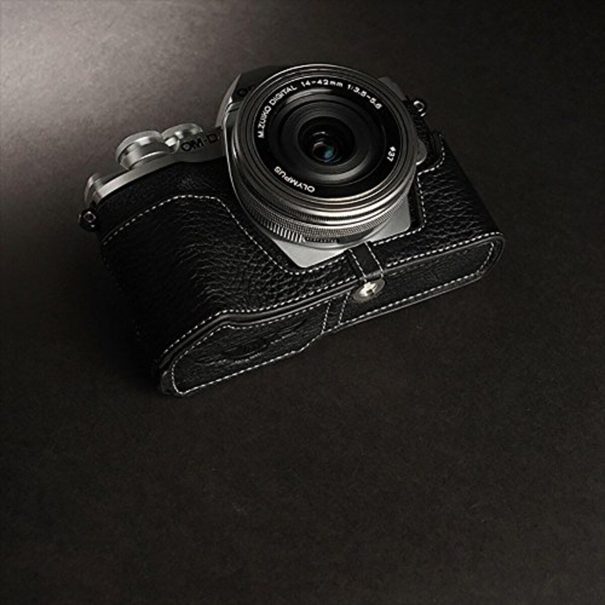  TP Original OLYMPUS OM-D E-M10 Mark III 用 ボディーハーフケース ブラック画像20 