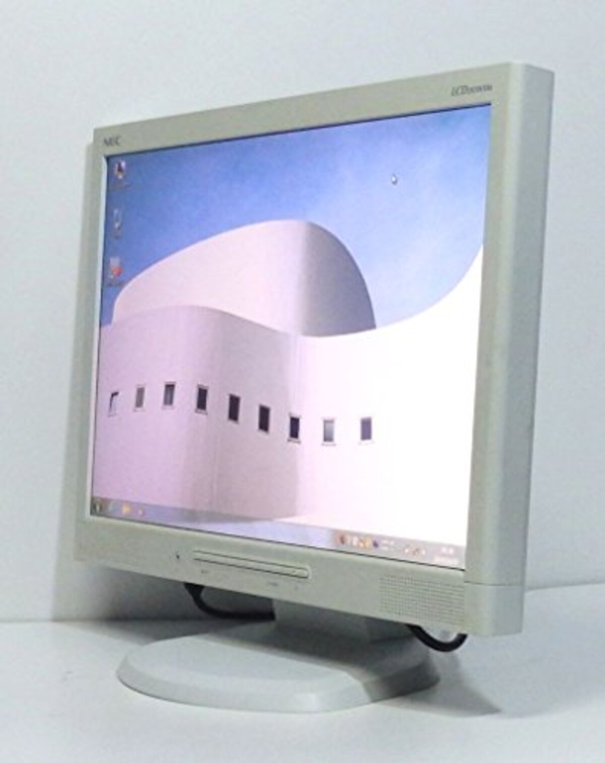 NEC 20.1型ワイド液晶ディスプレイ LCD203WXM画像4 