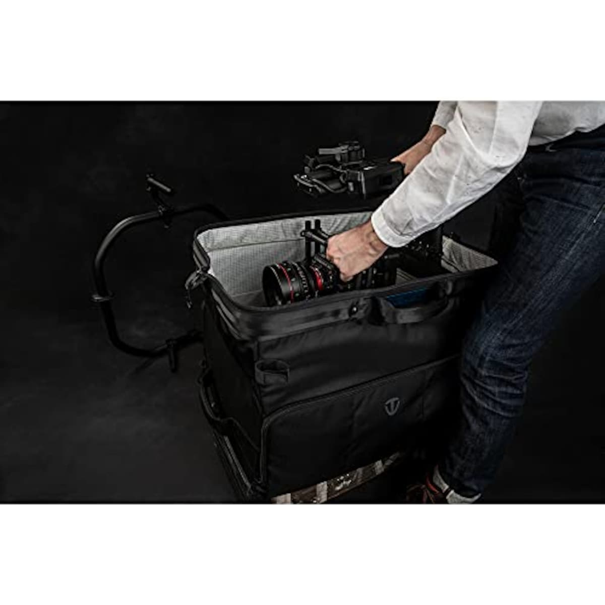  TENBA カメラバッグ シネルックス プロ ジンバル バックパック 24 ブラック TENBA Cineluxe Pro Gimbal Backpack 24 BLACK V637-513画像10 