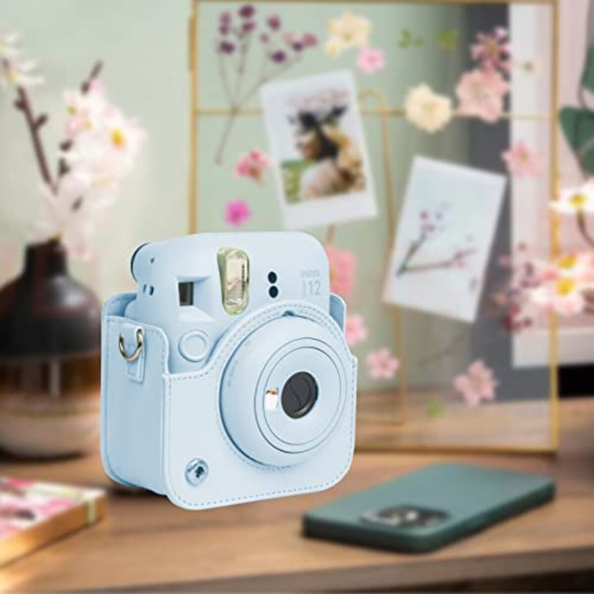  チェキケース instax mini 12用 カメラケース mini12 チェキ カバー Fujifilm チェキ ケース 新モデル 全面保護 傷つけ防止 携帯便利 ショルダーストラップ付き PUレザー (ブルー)画像7 