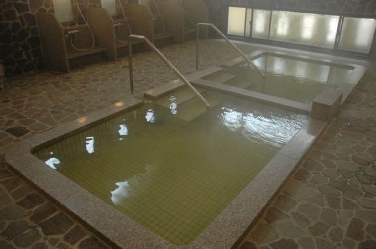 3. Kiamonji Hot Spring (Oita)