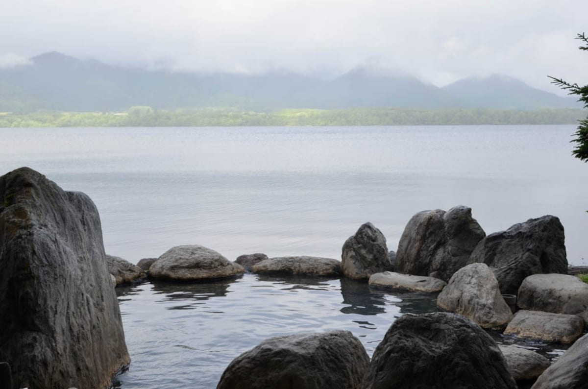 2. Kotan Onsen (Hokkaido)