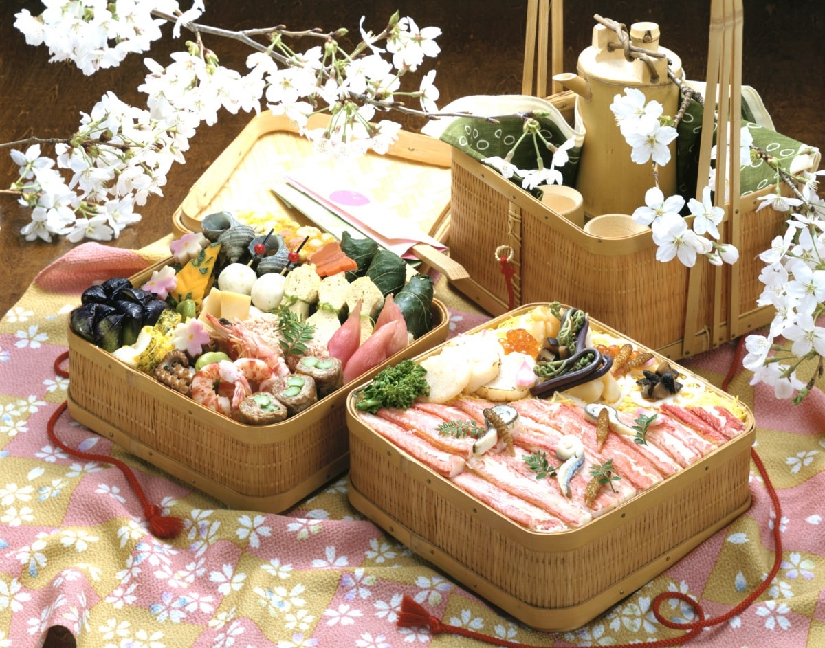 1. Koraku, the ‘Picnic’ Bento