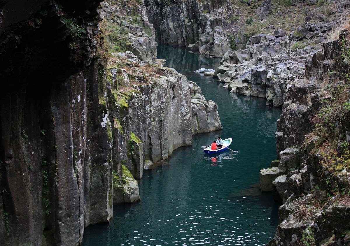 5. พายเรือผจญภัยที่ Takachihokyo (Miyazaki)