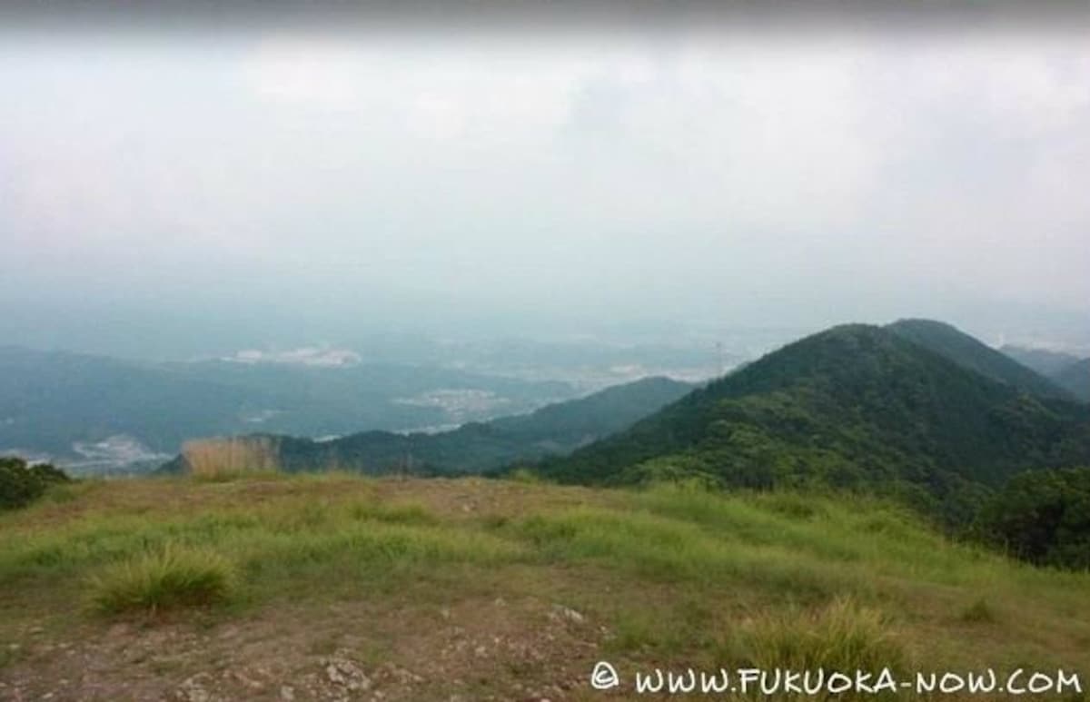 6. Mount Tachibana & Mount Mikatzuki (Fukuoka)