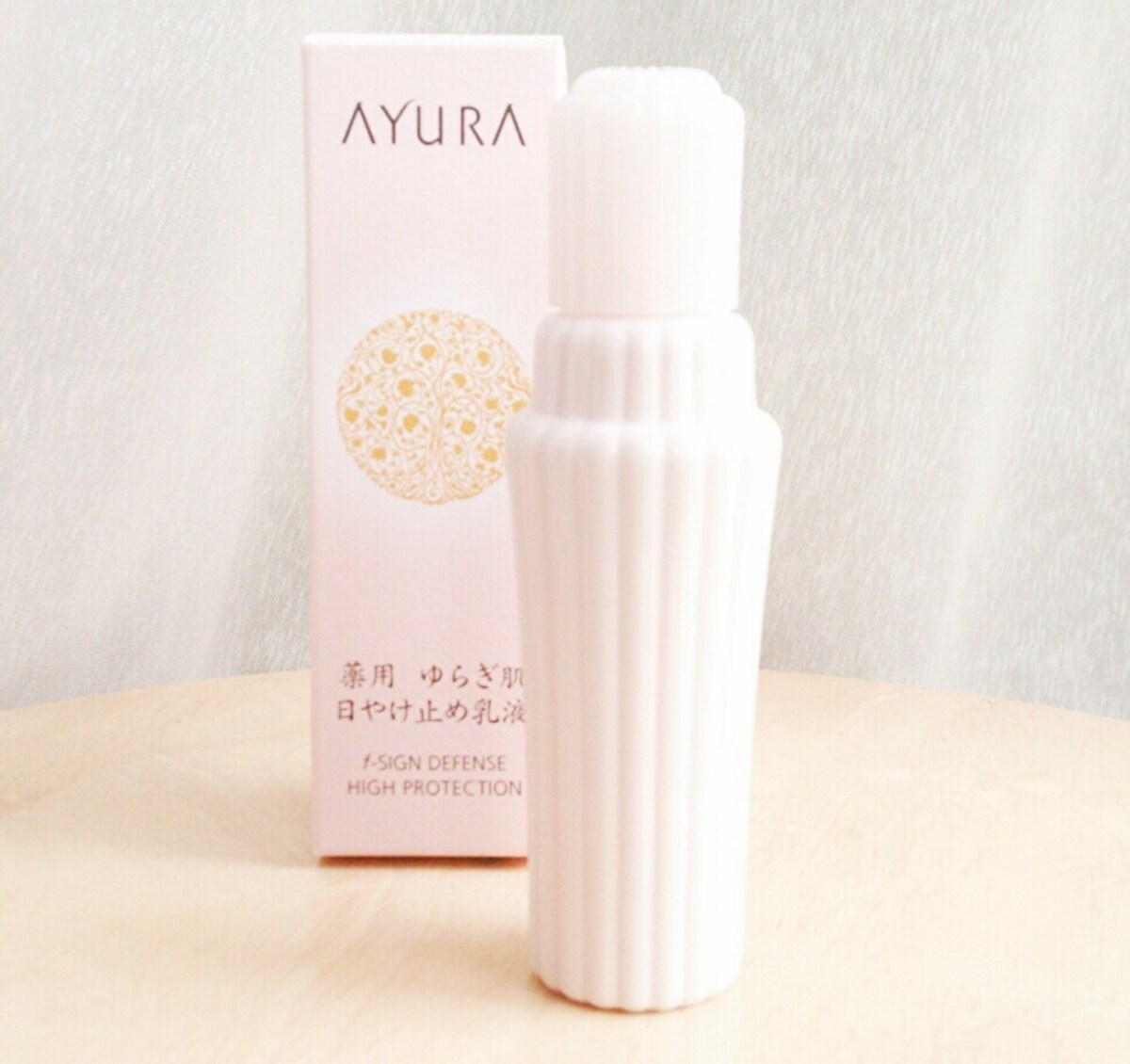 第3名 Ayura Laboratories Inc. AYURA f-sign defense High Protection（医药部外品）