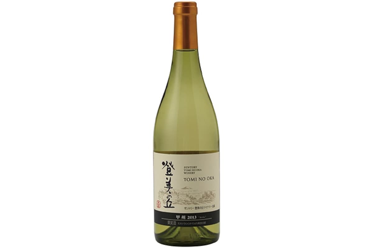 2. Tomi no Oka Koshu: Wine Made from Koshu Grapes (Tokyo)