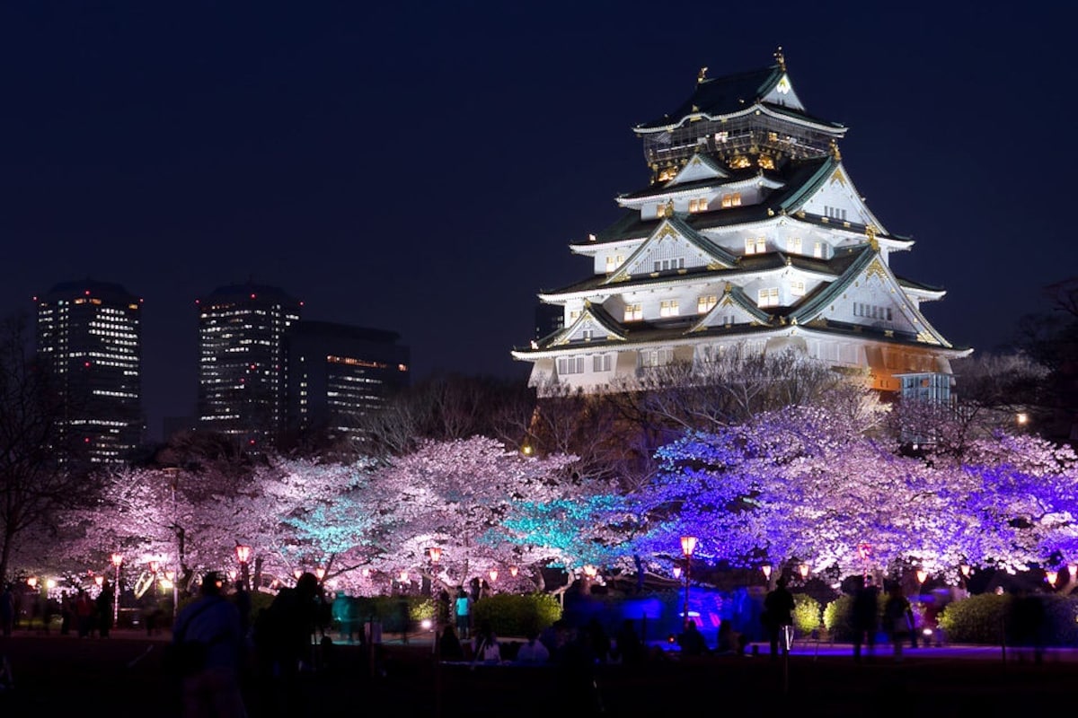 Japanese night. Осака Япония. Японский город Осака. Замок Осака и Токио. Токио — Осака в Японии.