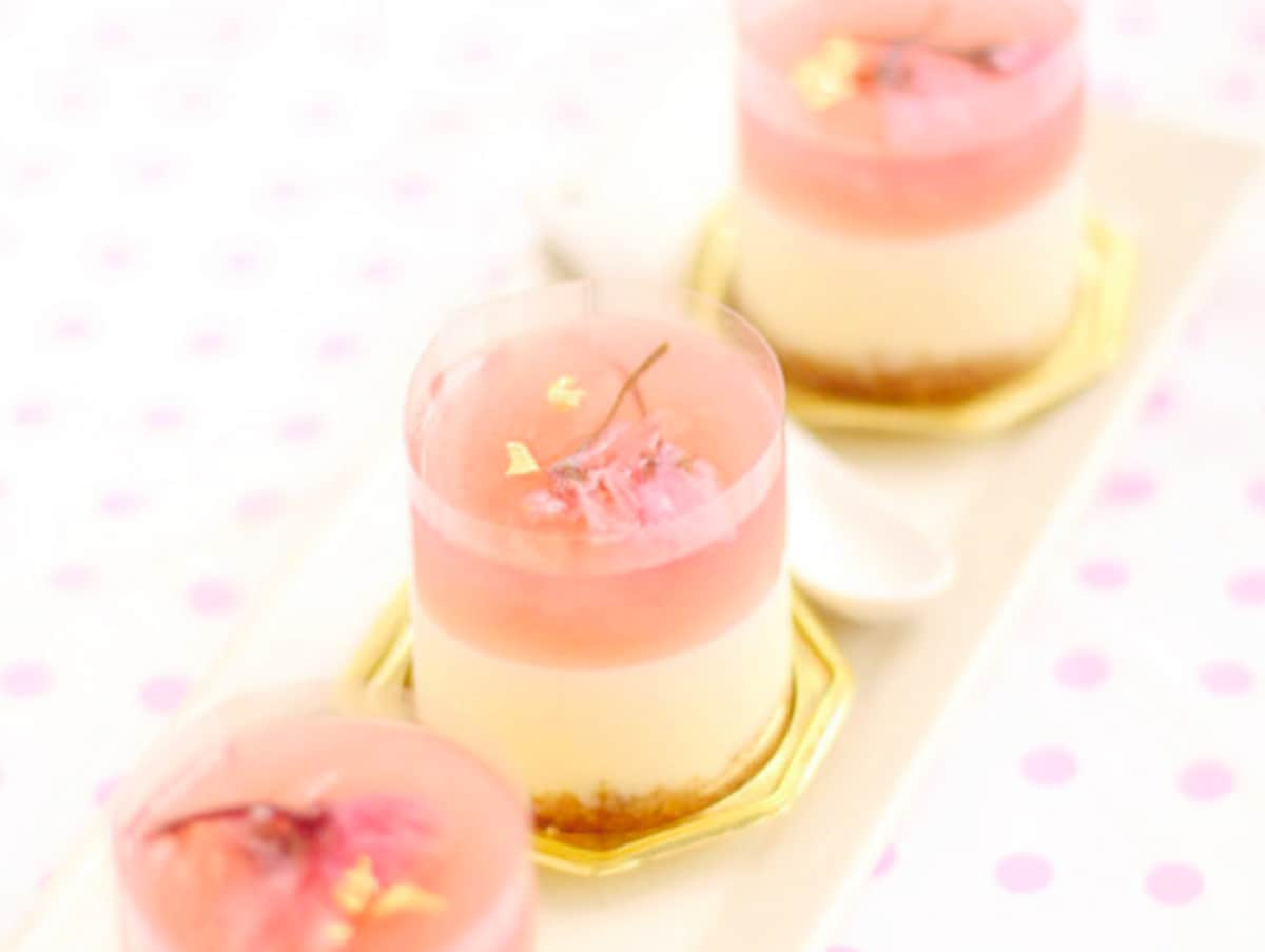 9. Sakura Rare Cheese Dessert