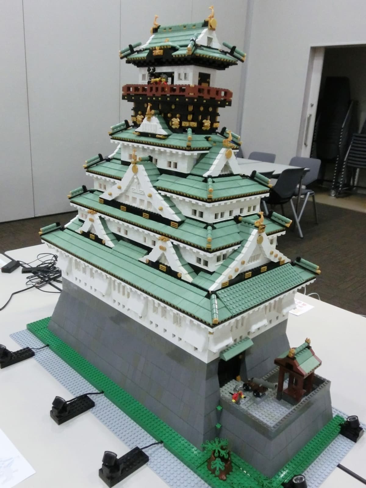7 Awesome Japanese Castles Made of Lego All About Japan