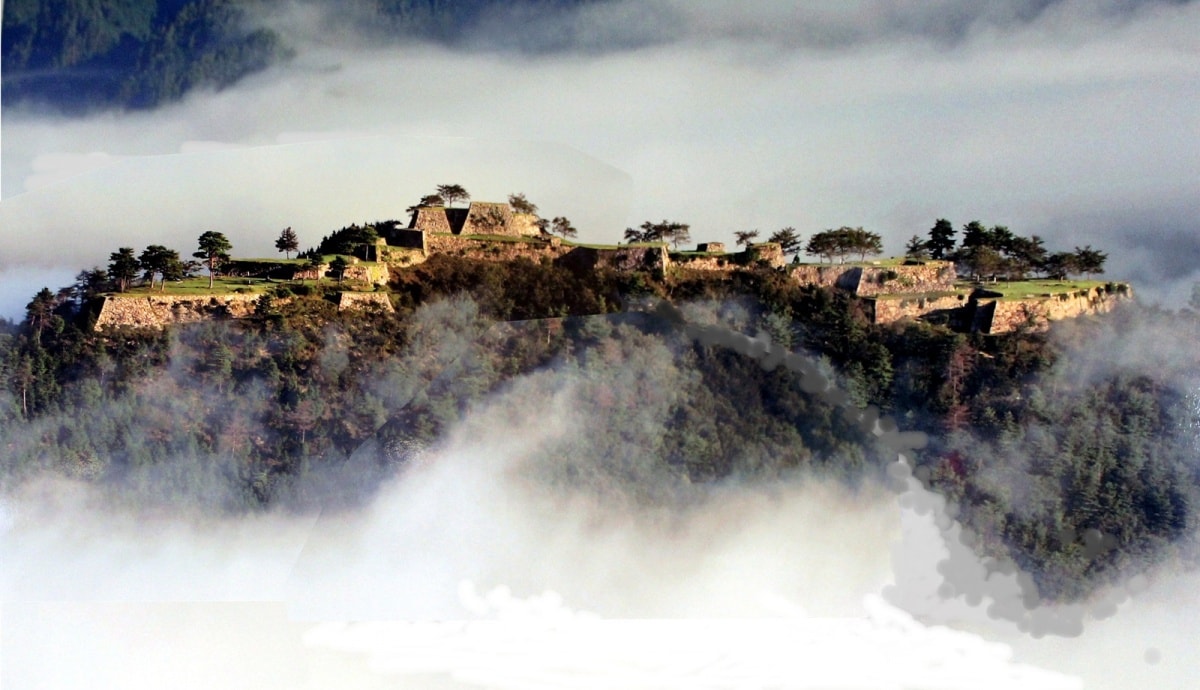 4. ปราสาท Takeda Castle จังหวัด Hyogo