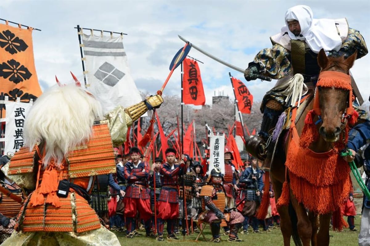 5. Yonezawa Uesugi Festival (Apr 29-May 3, Yamagata)